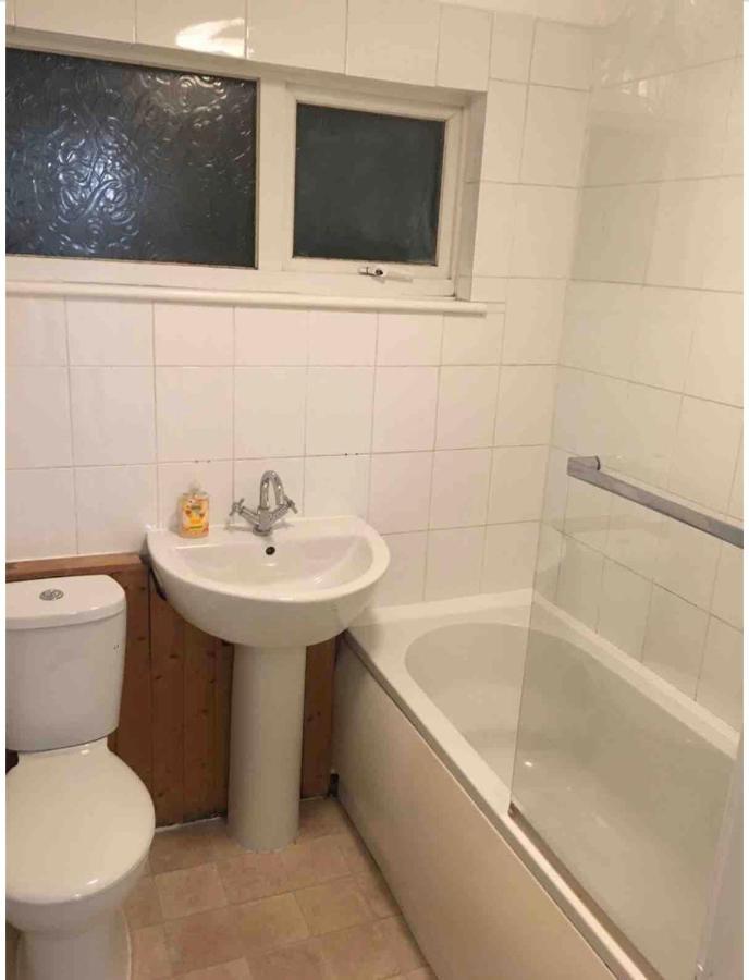 Eastbourne Large Double Room With Wifi & Kitchen Polegate Exterior foto